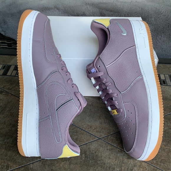 NIKE ID CUSTOM AIR FORCE 1 MENS - Picture 11 of 16